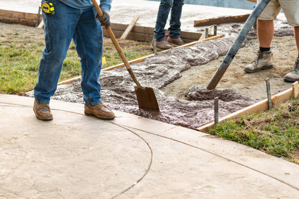 Best Best Concrete Contractor  in Russellville, AR